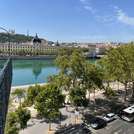 ホームステイ Vue Sur Rhone *